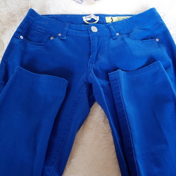 Indigo Rein Royal Blue Skinny Jeans Size 5. - Picture 10 of 11